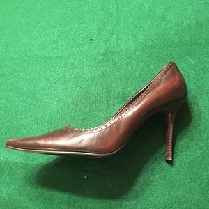 Nine West Brown Heels with Oxford Detail, 7M